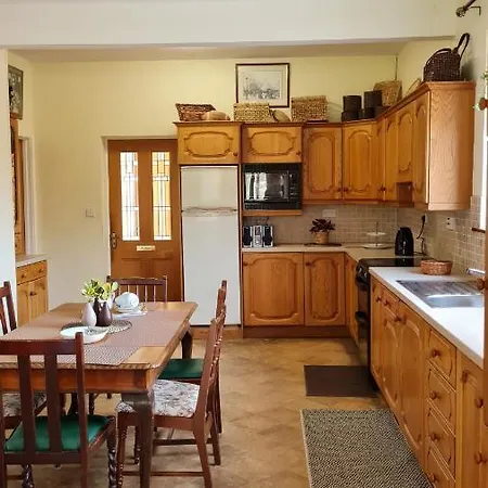 Yellow Heights Holiday home *